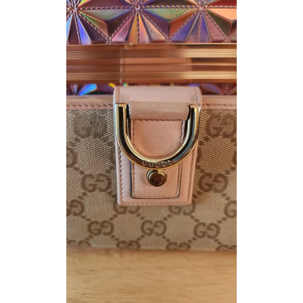 Women's Gucci Wallet Beige and Pink - Picture 2 of 6